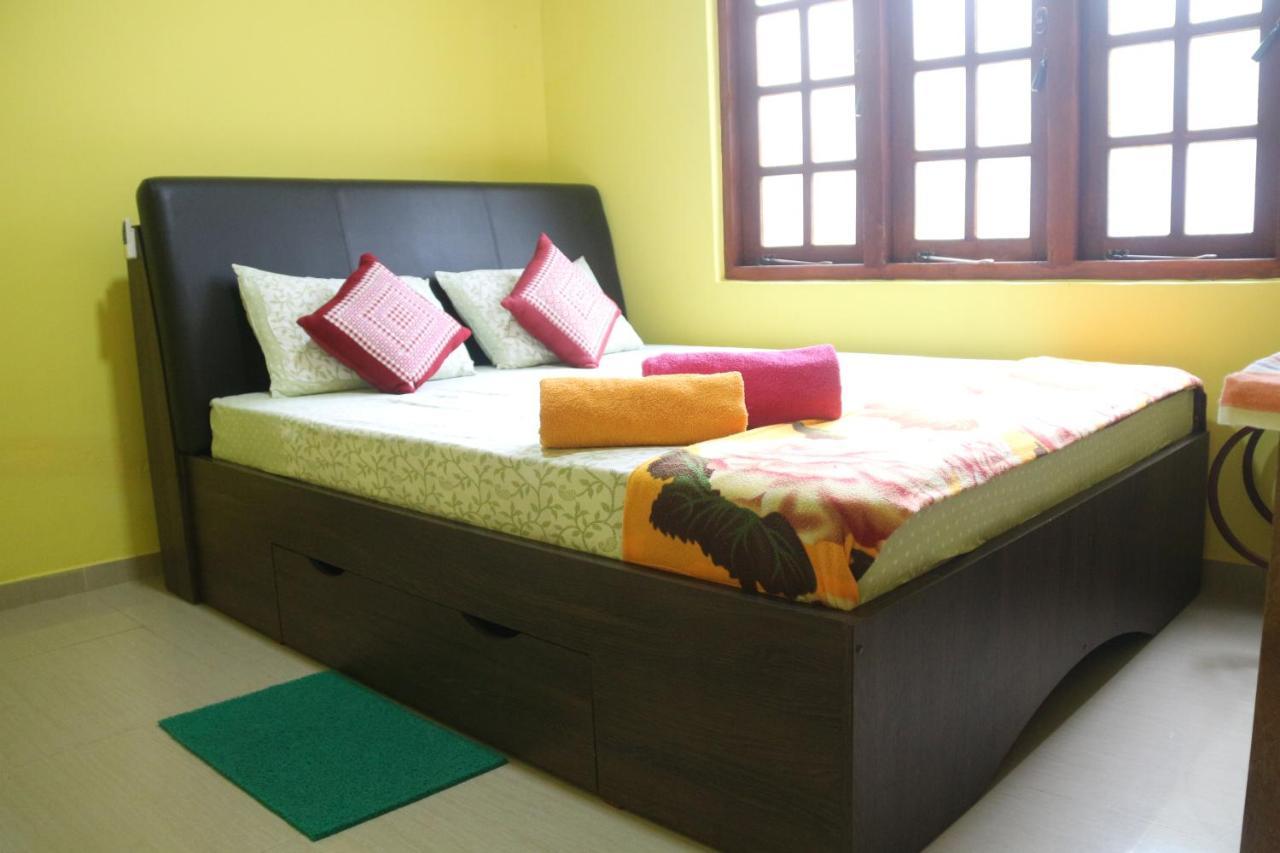 Apple Sara Home Stay Kandy Exterior foto